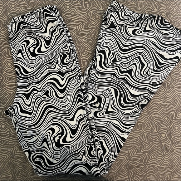 RSQ spandex flare zebra print pants in size S. - Picture 2 of 3